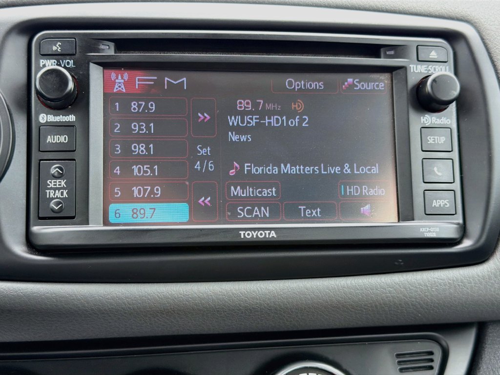 Used 2017 Toyota Yaris L FWD image 29