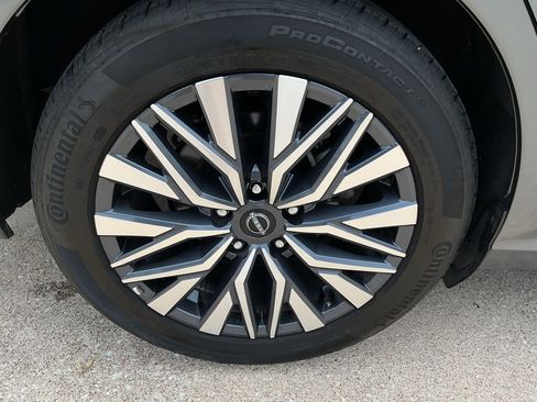 Used 2025 Nissan Altima 2.5 SV FWD image 7