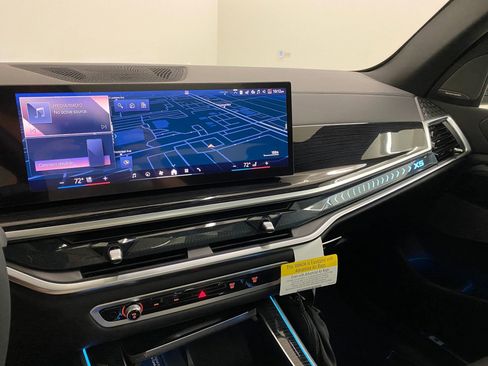 Used 2026 BMW X5 xDrive40i w/ Executive Package image 24