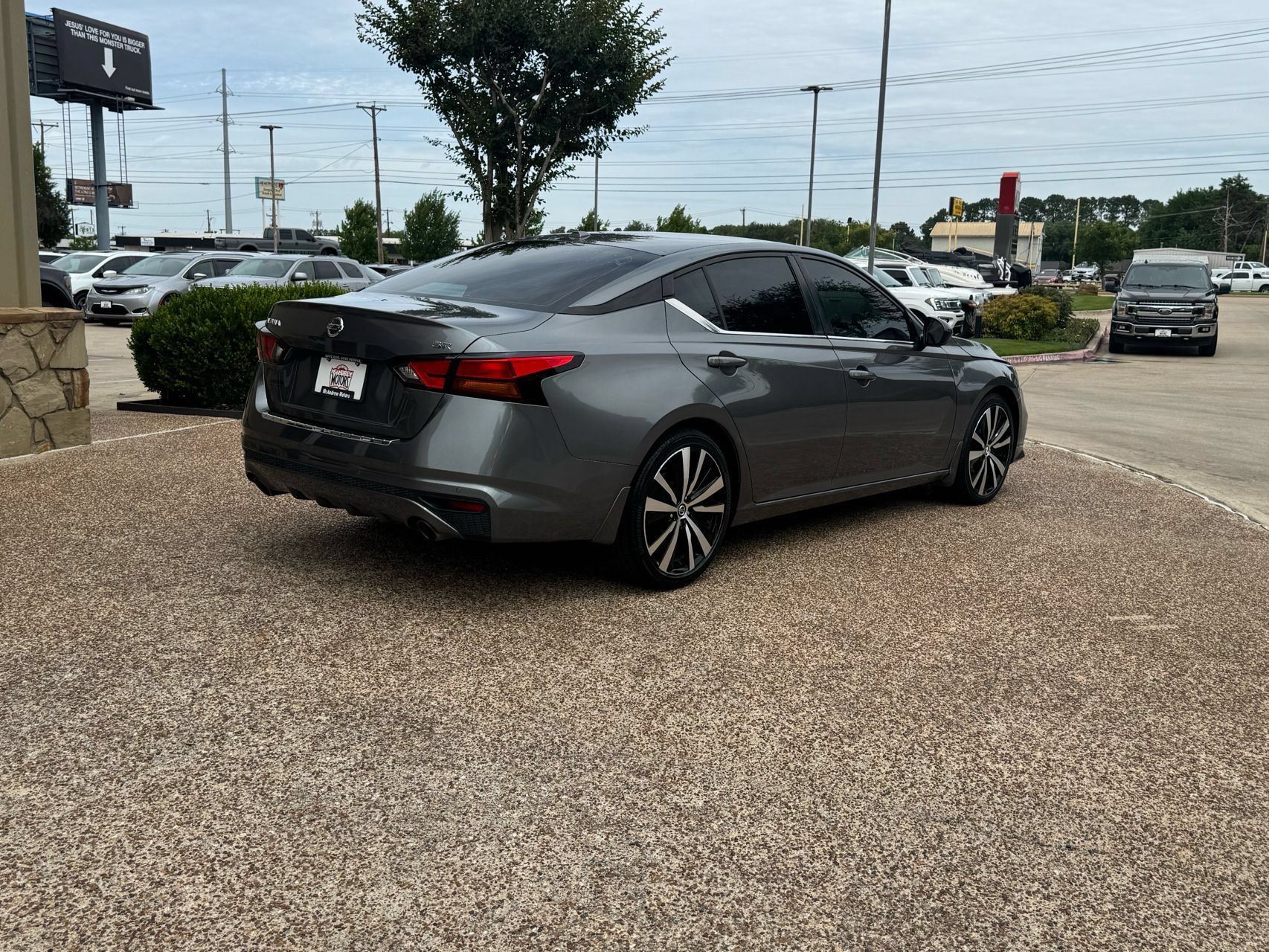 Used 2022 Nissan Altima 2.5 SR FWD image 8