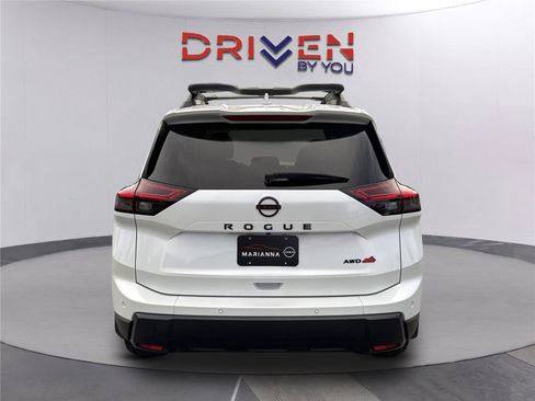 Used 2025 Nissan Rogue SV w/ Rock Creek Premium Package AWD/4WD image 5