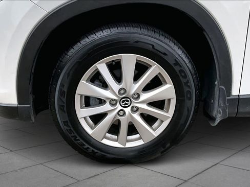 Used 2016 MAZDA CX-5 Touring image 10
