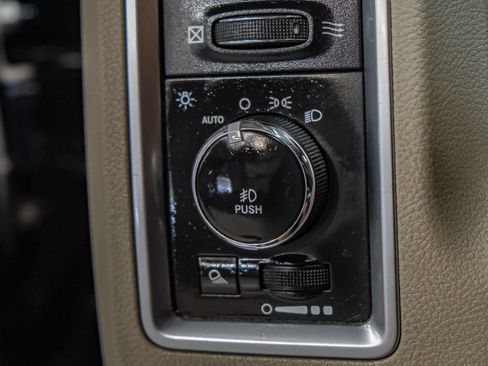 Used 2016 RAM 1500 Lone Star AWD/4WD image 27