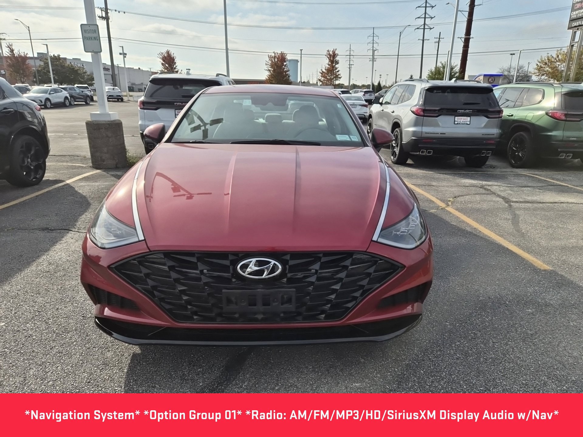 Used 2023 Hyundai Sonata SEL FWD image 2