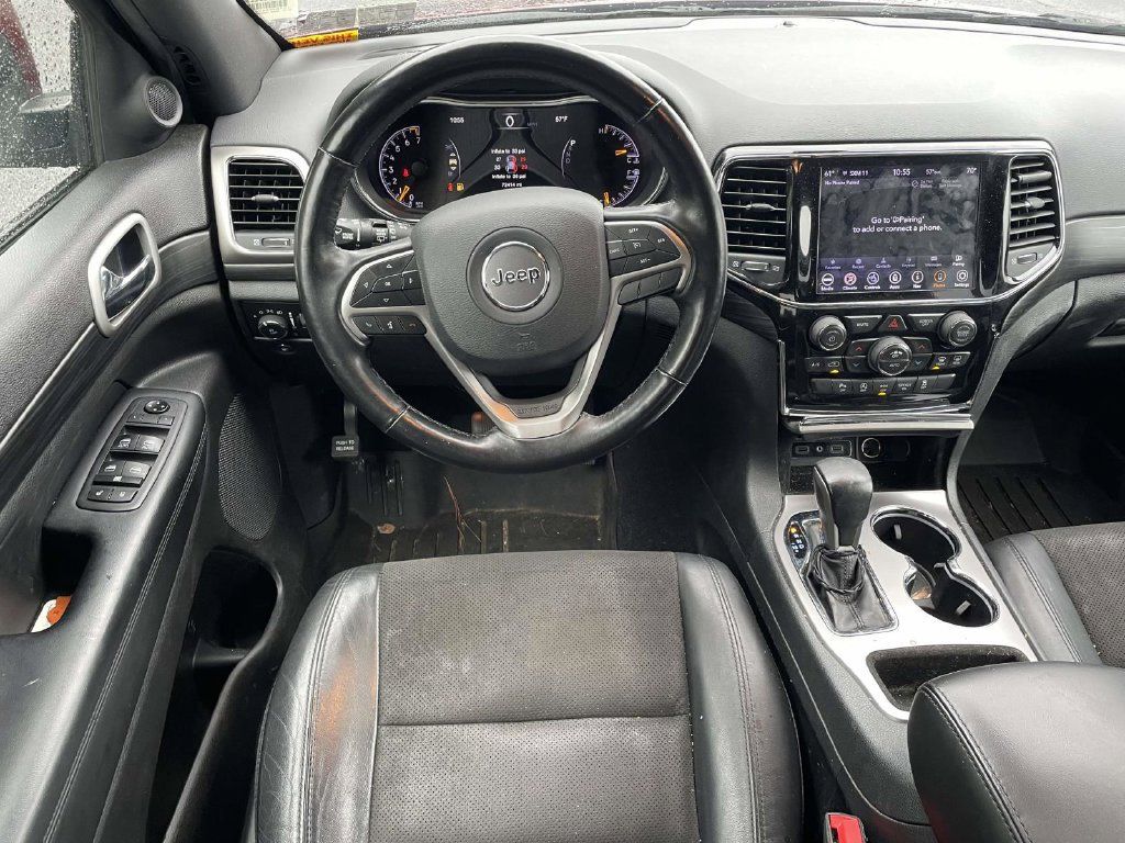 Certified 2020 Jeep Grand Cherokee Altitude AWD/4WD image 18
