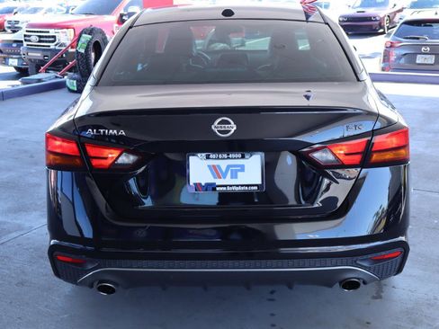Used 2019 Nissan Altima 2.5 SR image 6