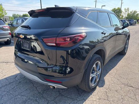 Used 2025 Chevrolet Blazer LT FWD image 5