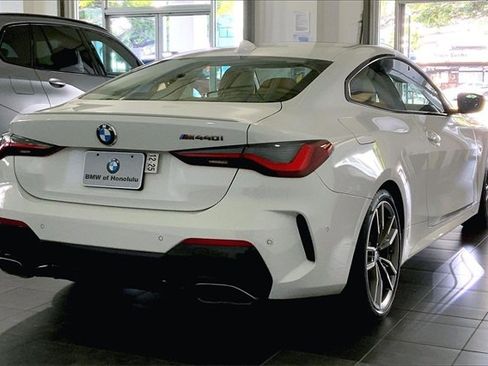 Certified 2023 BMW M440i Coupe w/ Premium Package image 11