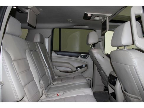 Used 2018 GMC Yukon XL Denali w/ Denali Ultimate Package image 27