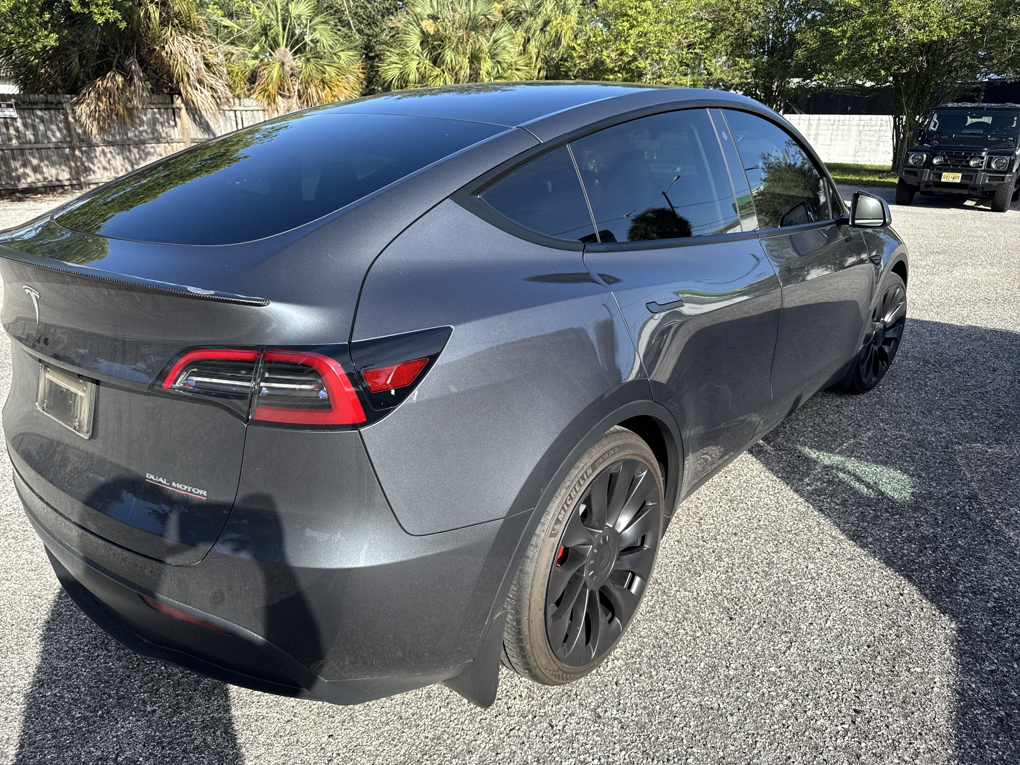 Used 2023 Tesla Model Y Performance AWD/4WD image 5