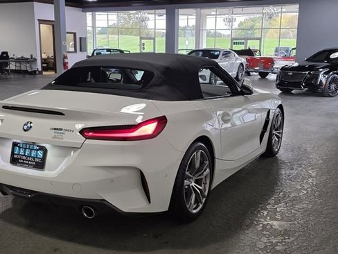 Used 2025 BMW Z4 sDrive30i image 6
