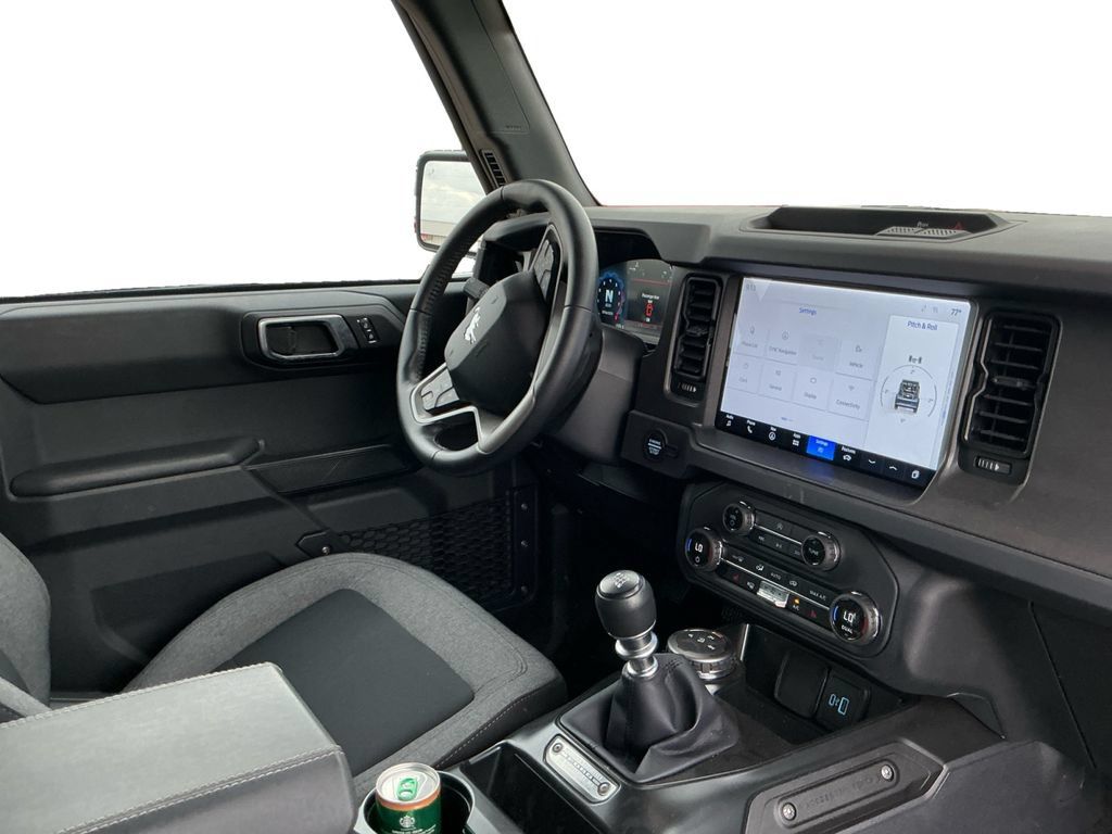 Used 2025 Ford Bronco Big Bend AWD/4WD image 16