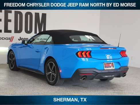 Used 2024 Ford Mustang Premium RWD image 3