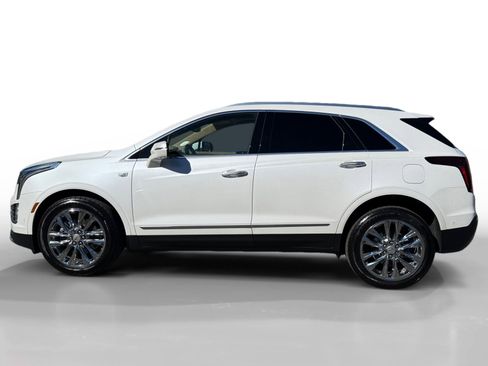 Used 2022 Cadillac XT5 Premium Luxury w/ Platinum Package image 2