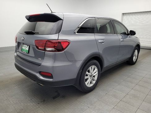 Used 2020 Kia Sorento LX image 9