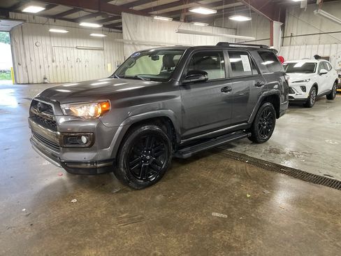 Used 2019 Toyota 4Runner Limited AWD/4WD image 1