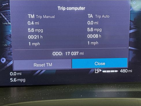 Used 2025 Volvo XC60 B5 Core image 19