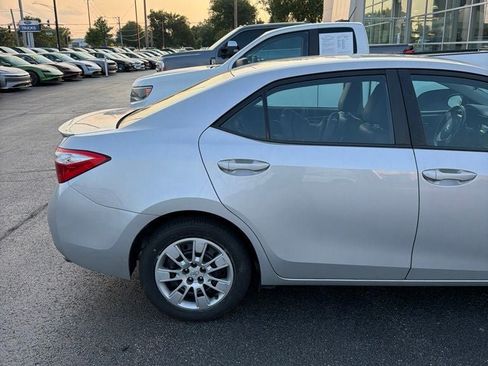 Used 2016 Toyota Corolla S FWD image 12