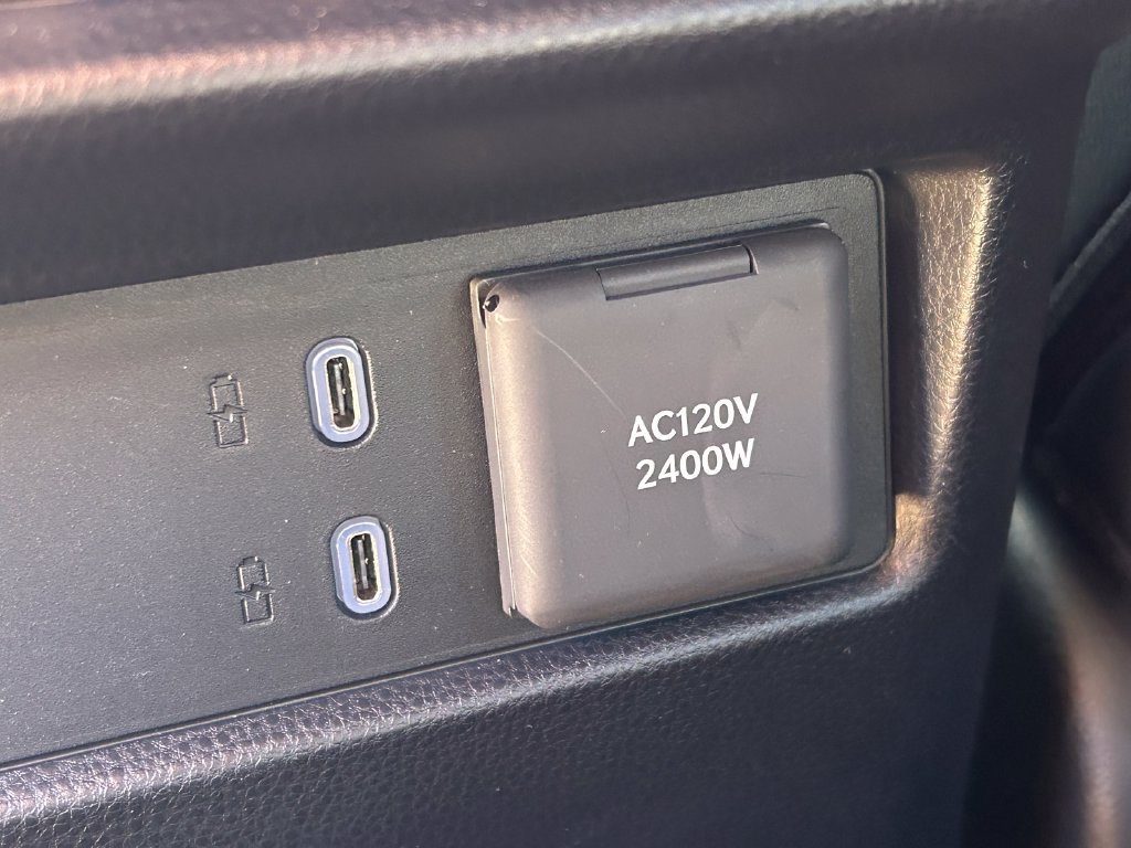 Certified 2025 Toyota 4Runner Limited AWD/4WD image 23