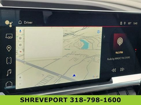 Used 2022 GMC Sierra 1500 SLT w/ SLT Convenience Package AWD/4WD image 14