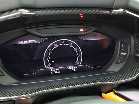 Used 2024 Lamborghini Urus S image 31