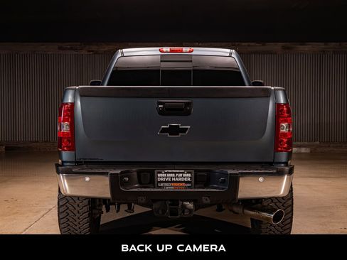 Used 2014 Chevrolet Silverado 2500 LT w/ Interior Plus Package image 7