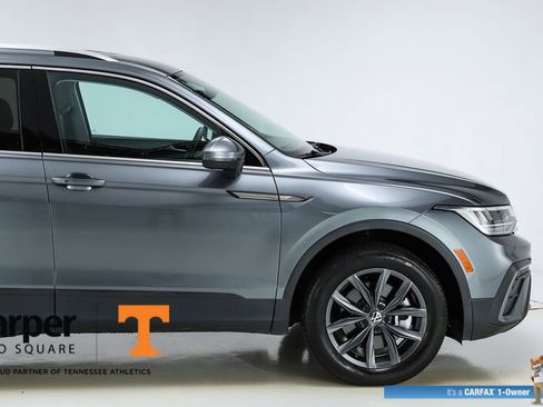 Used 2023 Volkswagen Tiguan SE image 12