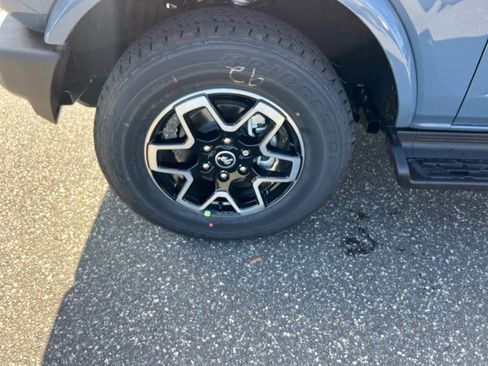 New 2025 Ford Bronco Outer Banks image 31