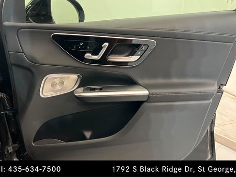 Certified 2026 Mercedes-Benz GLC 300 4MATIC image 23