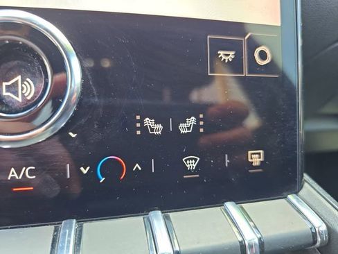 Used 2025 GMC Terrain Elevation image 19