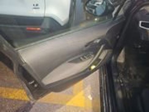 Used 2025 Toyota Corolla LE image 13