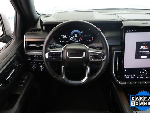 Used 2025 GMC Yukon Denali image 17