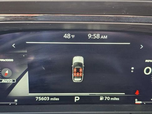 Used 2022 Nissan Pathfinder Platinum w/ Cargo Package AWD/4WD image 15