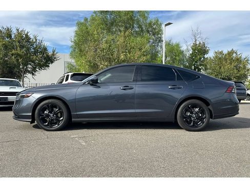 Used 2025 Honda Accord SE image 2