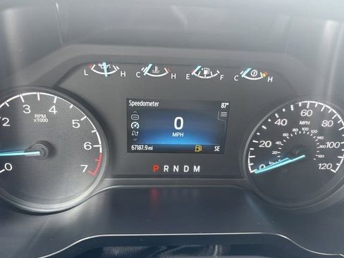 Used 2022 Ford F150 XLT image 30