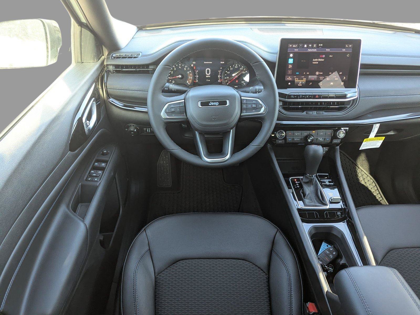 New 2026 Jeep Compass Latitude w/ Quick Order Package 29K AWD/4WD image 14
