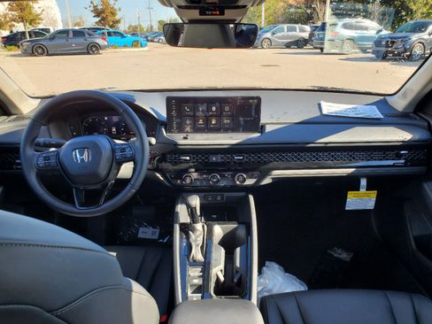 New 2025 Honda Accord EX-L image 15