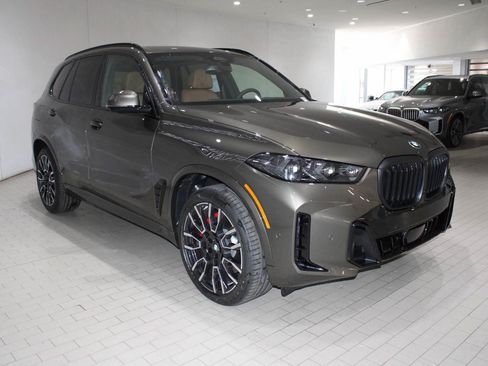 Used 2026 BMW X5 sDrive40i w/ M Sport Package RWD image 8