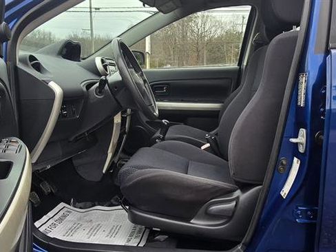 Used 2005 Scion xA image 13