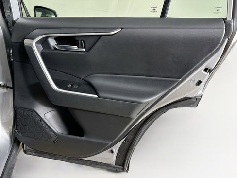 Used 2024 Toyota RAV4 XLE image 28