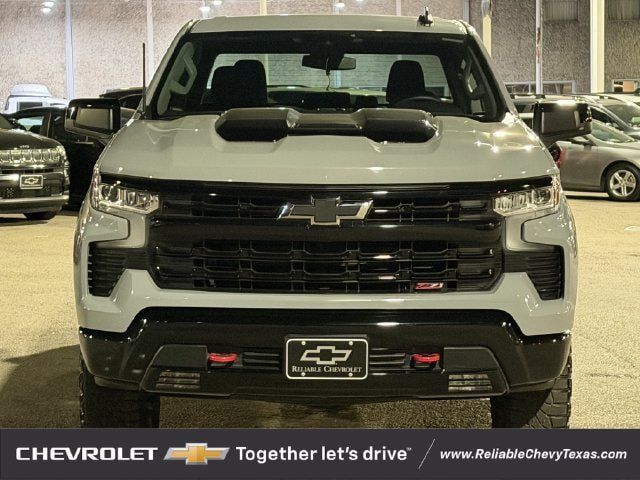 Used 2024 Chevrolet Silverado 1500 LT Trail Boss AWD/4WD image 8