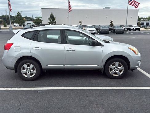 Used 2013 Nissan Rogue S FWD image 3