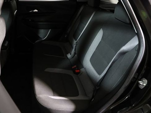 Used 2023 Chevrolet TrailBlazer LT FWD image 14