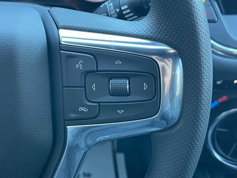 New 2025 Chevrolet Blazer LT w/ Convenience Package AWD/4WD image 7