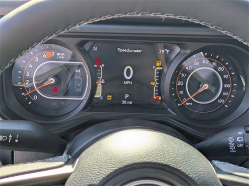 New 2026 Jeep Wrangler Rubicon w/ Xtreme 35 Tire Package image 18