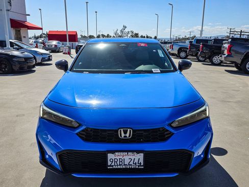 Used 2025 Honda Civic Sport Touring image 2