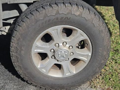 Used 2024 RAM 2500 Big Horn image 7