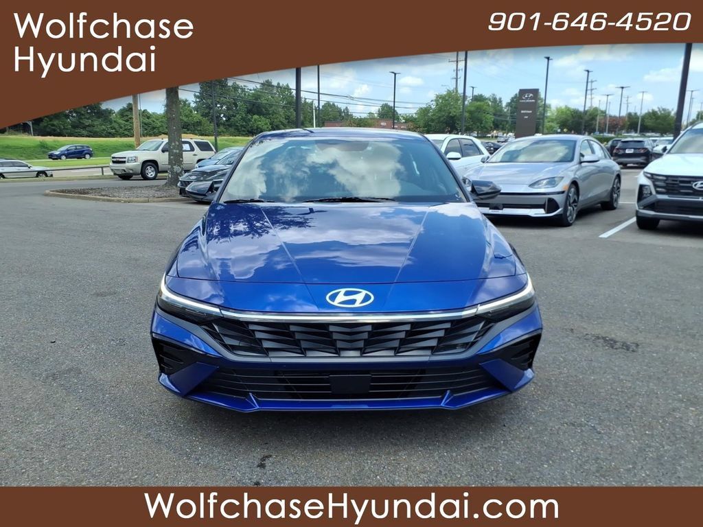 Certified 2026 Hyundai Elantra SEL Sport FWD image 8
