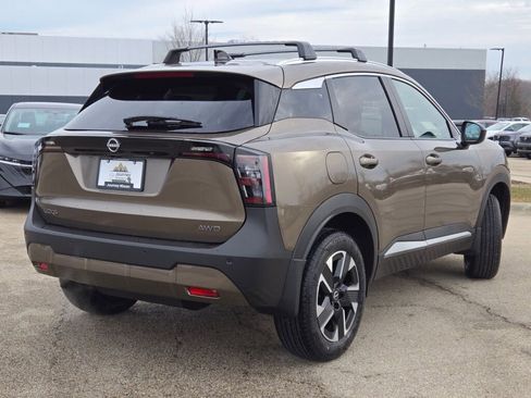 New 2026 Nissan Kicks SV w/ Cold Weather Package AWD/4WD image 11