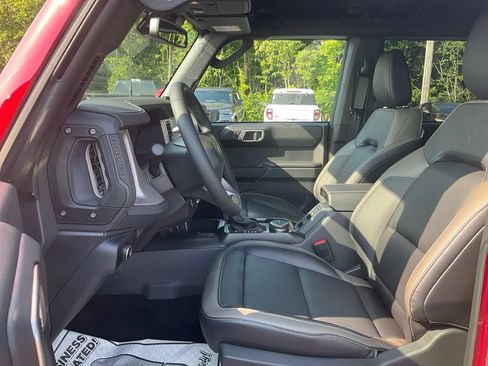 New 2026 Ford Bronco Outer Banks AWD/4WD image 16